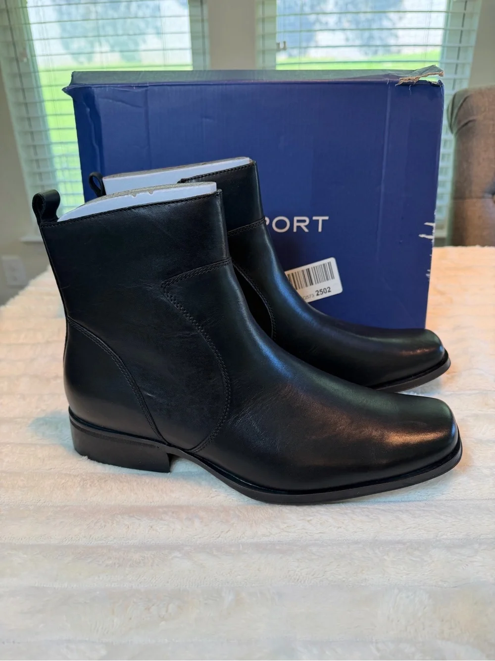 Rockport new box